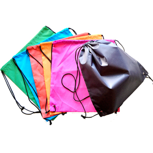 LOT DE 6 SACS A DOS POLYESTER A CUSTOMISER